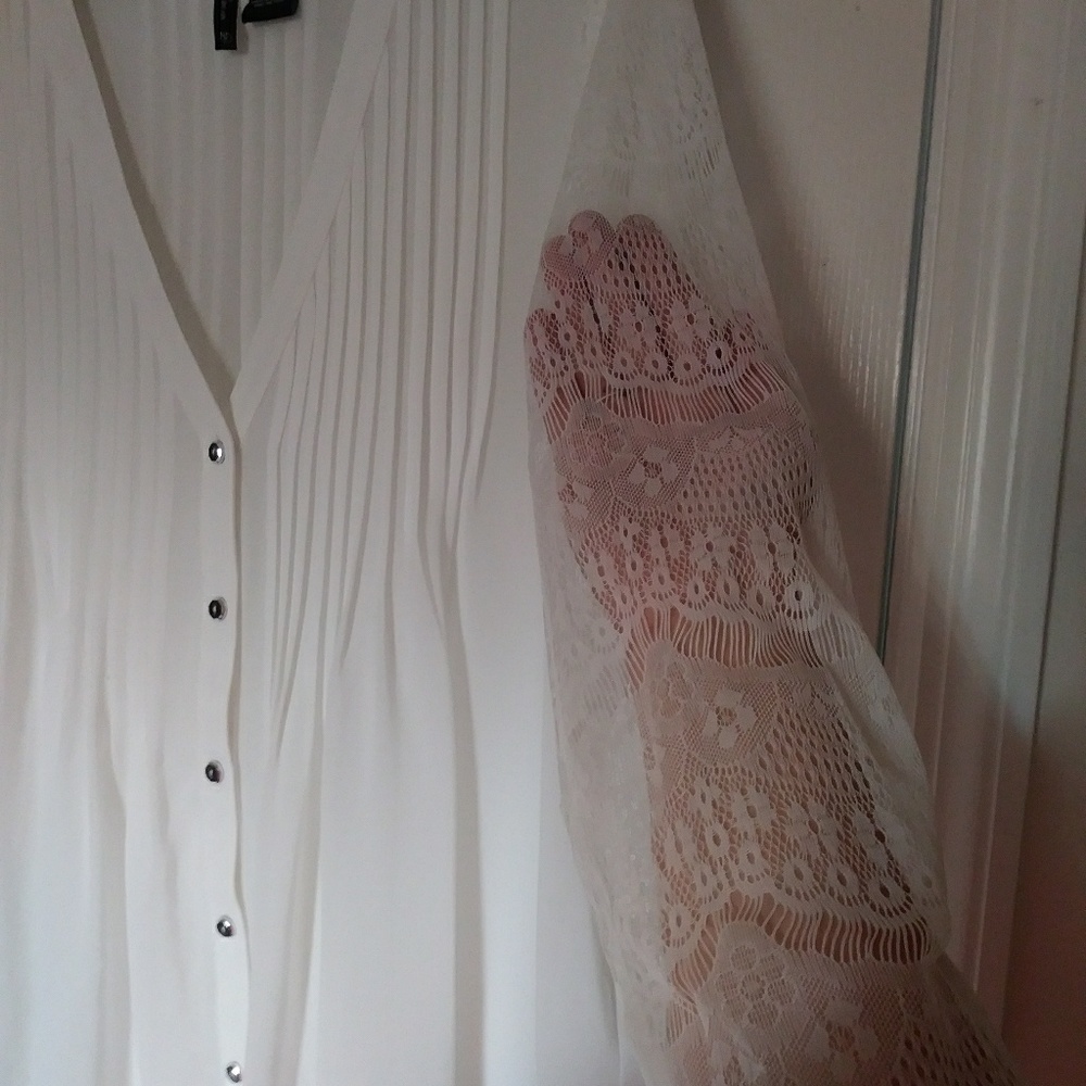 New Direction blouse - Picture 3 of 6